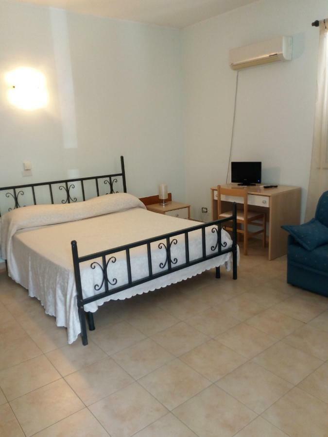 B&B Delia Trecastagni Luaran gambar